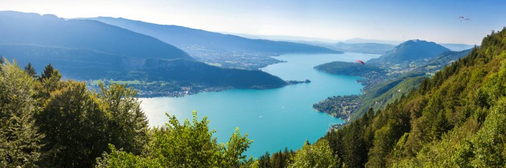 Panoramic view of the Annecy lake from Col du Forclaz