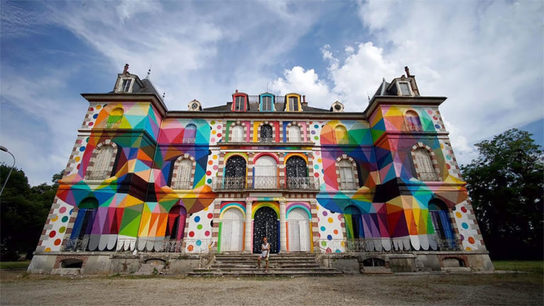 StreetArt – Une peinture géante sur le Château de La Valette de Pressigny-les-Pins