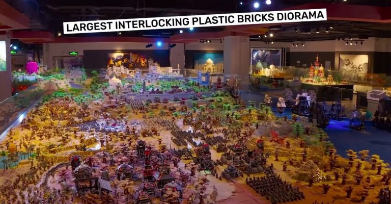 Guinness World Records de la plus grande construction LEGO